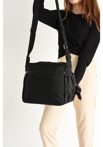 Kadın Omuz Çantası Çok Cepli Hafif Yağmur Geçirmez Klinkır Kumaş 30*20 cm Günlük Kullanıma Uygun modelleri