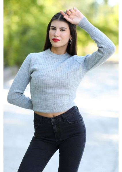 Kadın Gri Fitilli Crop Triko Kazak Kısa Model Akrilik Kumaş Ribanalı - 3122