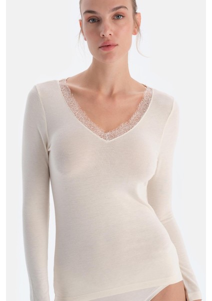 Ekru 5015KC Modal Kaşmir Dantel Detaylı V Yaka Uzun Kollu Bluz indirimleri