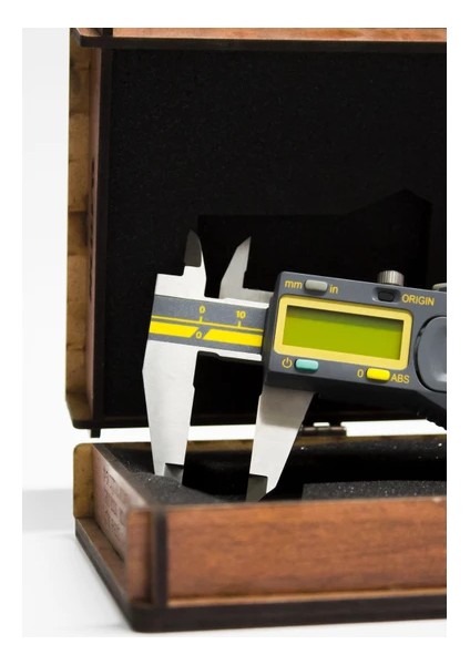 Extra IP54 Dıjıtal Kumpas 100 mm 0,02