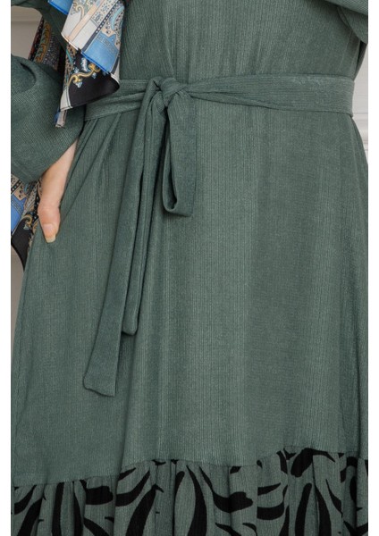 Eteği Desenli Karin Elbise-Zümrüt Yeşili fırsatları