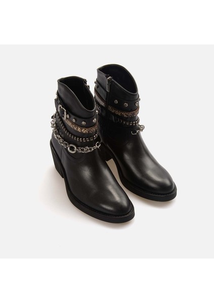 Kürklü Kadın Bot 1057B modelleri