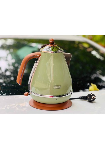 50 Hz / 60 Hz Evrekala Su Isıtıcı Delonghi Kettle Vintage Green New Series -Yetkili Evrekala- 1.7 L