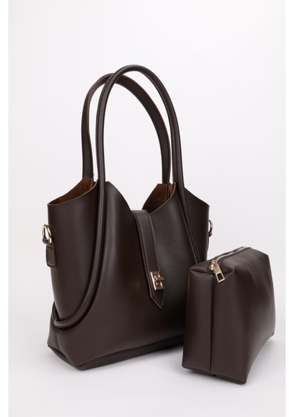 Kilit Detaylı Makyaj Çantalı Uzun Askılı Kadın El Omuz ve Çapraz Çanta