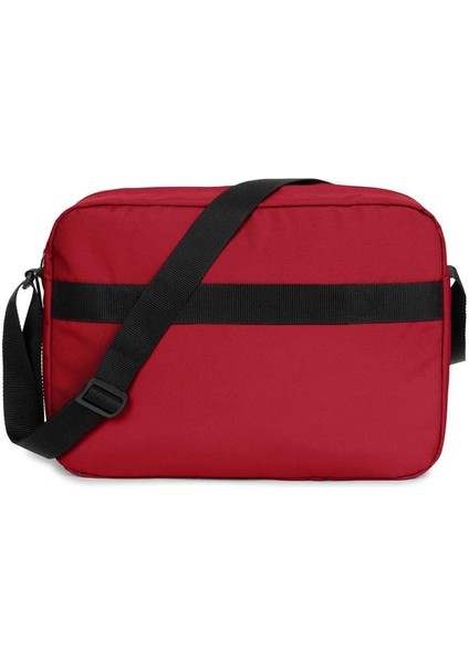 Crosser Scarlet Red Omuz Çantası Kırmızı EK0A5BIR1O9 fırsatları