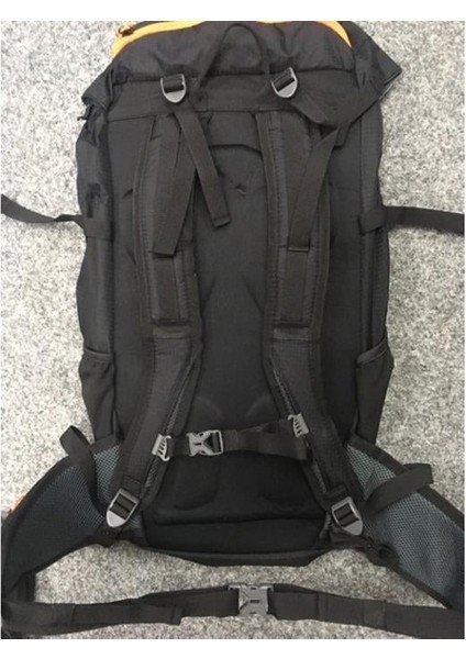 Courier Sırt Çantası - 35 Litre, Siyah