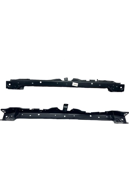 Nıssan Panel Navara 15-21 Ön (Üst Parça) - 62510-4Kj0A