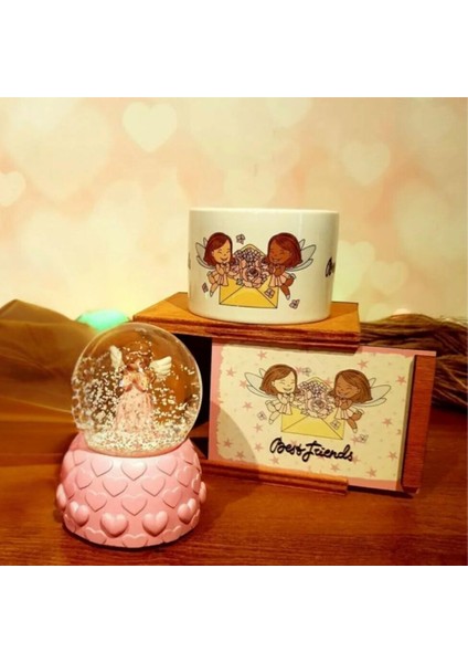 Pembe Peri Işıklı Kar Küresi ve Best Friends Kupa Arkadaşa Hediye Seti
