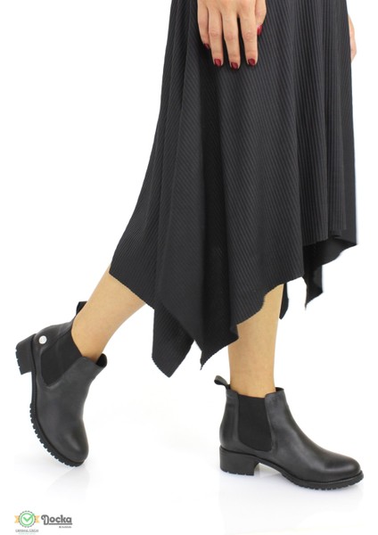 Kadın Deri Düz Taban Klasik Bot M25/KB5315