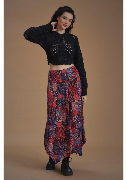 Kırmızı Etnik Desenli Biye Detaylı Asimetrik Kesimli Etek fiyatları