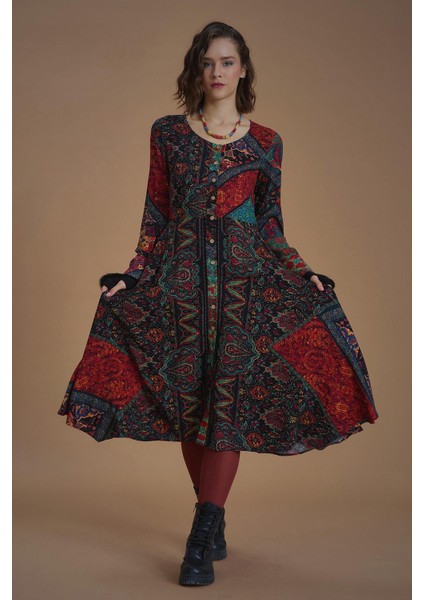 Siyah Bohem Desenli Uzun Kollu Asimetrik Kesim Kışlık Kadın Elbise