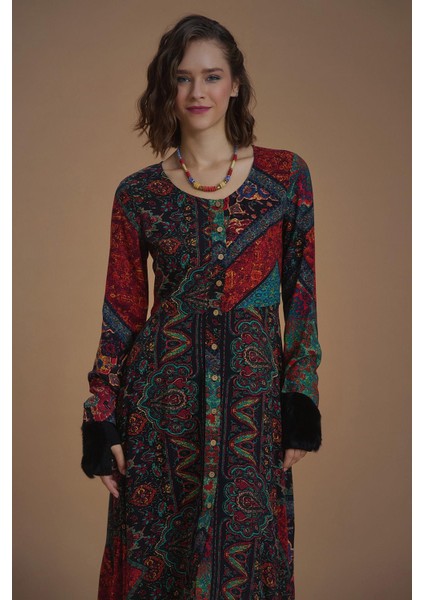 Siyah Bohem Desenli Uzun Kollu Asimetrik Kesim Kışlık Kadın Elbise fırsatları