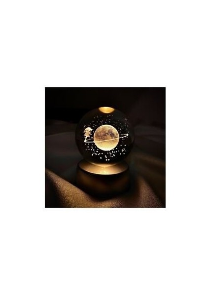 Satürn Çemberinde Yürüyen Kız Işıklı Cam Küre 8cm*6cm USB ve Pilli