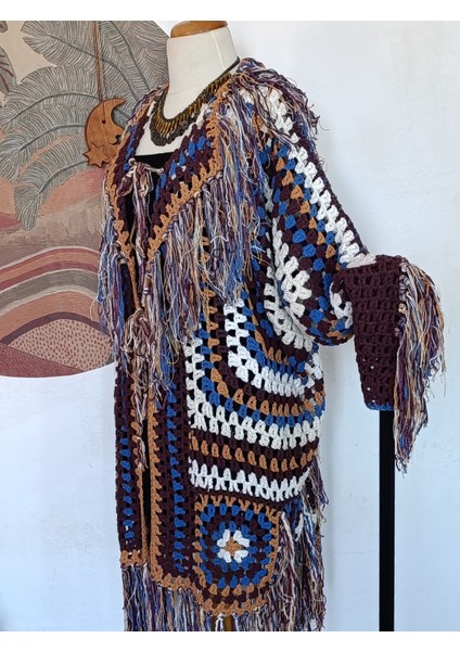 Hippybutik Çok Renkli Hippy Tarzı Tığ Dokuma Elişi Tasarım Püsküllü Hırka Astarsız Ceket /hırka modelleri
