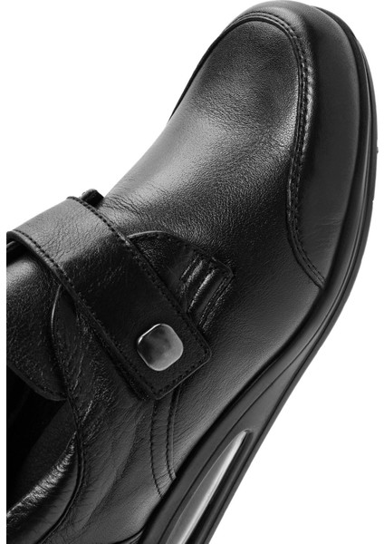 Kadın Siyah Bantlı Dolgu Topuklu Deri Comfort Ayakkabı 24WFD236718