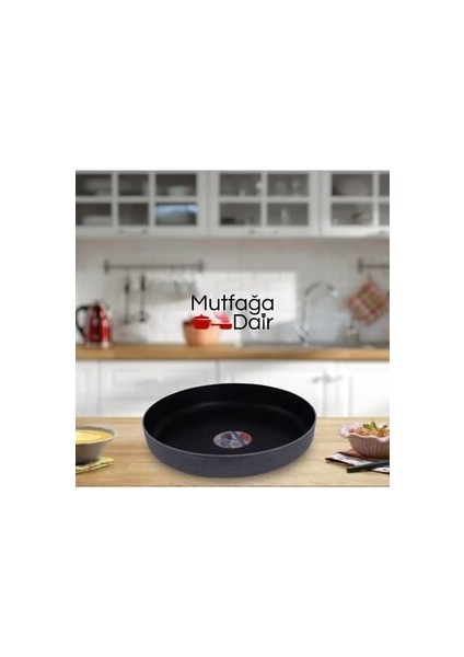 Teflon Tepsi 24CM