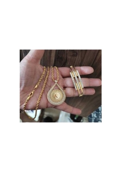 Kaburga Kelepçe ve Kolye Seti