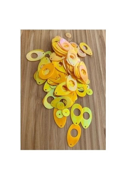 Halay Mendili, Havlu ve Abiye Işleme Pul. 20GR. Takriben Büyük 245, Küçük 86 Adet.