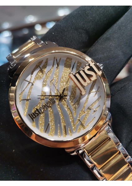 Gold-Sılver Renklı Kadın Kol Saati