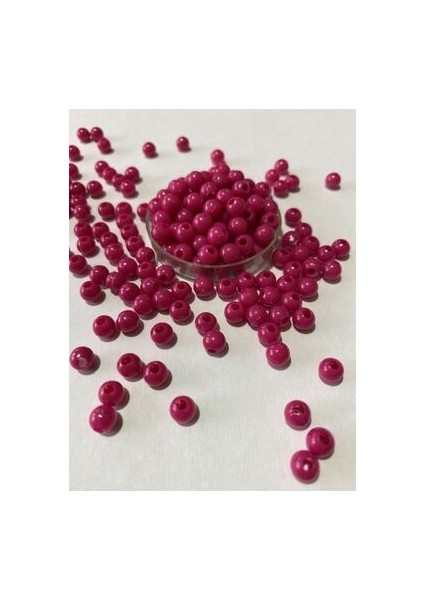 Kiraz Plastik Boncuk 6mm. 20 Gr. Tahmini 175 ile 190 Adet Arası.