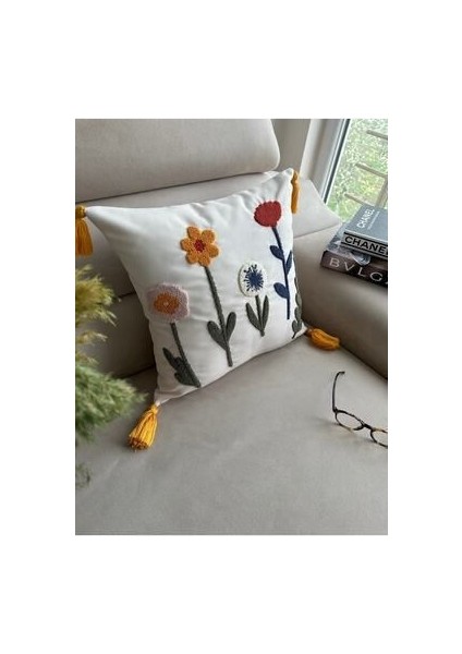 Bugi Home Collection Punch Nakışlı Kırlent Kılıfı