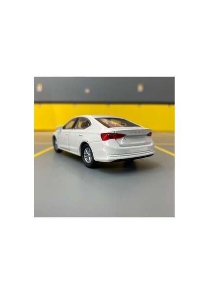 Skoda Octavia 1/36 Ölçek Diecast Metal Model Araba Oyunca Araba indirimleri