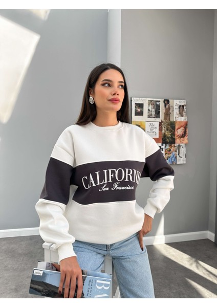 Kırık Beyaz California Baskı Garnili Sweat