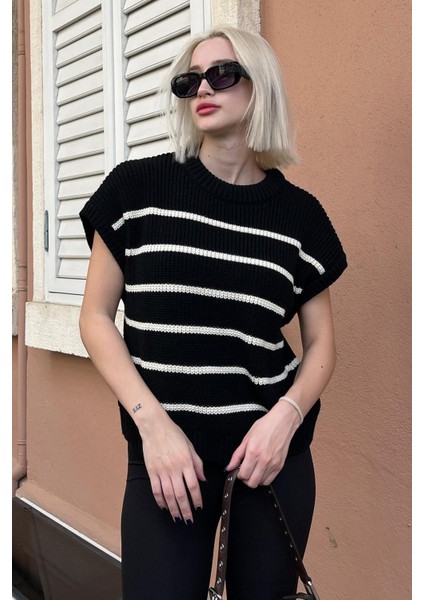 Siyah Çizgili Triko Süveter MG2159