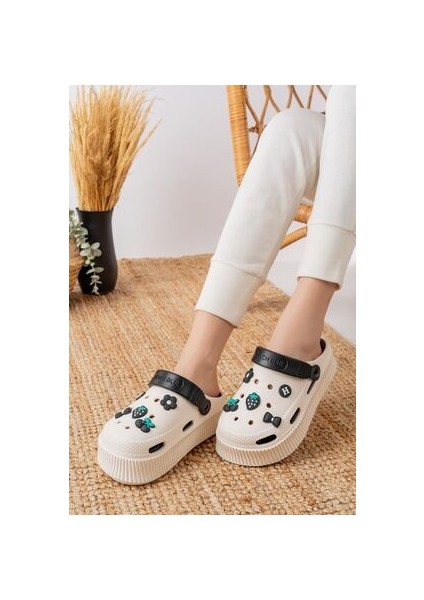 Unisex Yüksek Tabanlı Deniz Sabo Doktor Hemşire Hastane Comfort Sandalet fiyatları