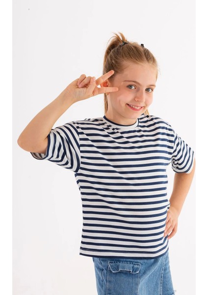 Sailor Yarım Kollu, Lacivert ve Beyaz Renk %100 Pamuk Bisiklet Beyaz Yaka Çizgili Çocuk T-Shirt fiyatları