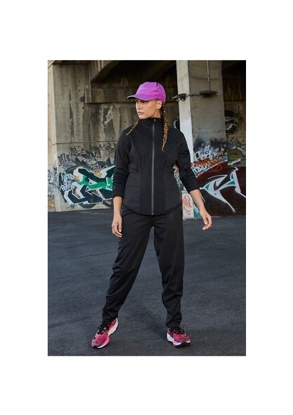 Storm-Fıt Run Division Kadın Koşu Ceketi DQ6561-010 fırsatları