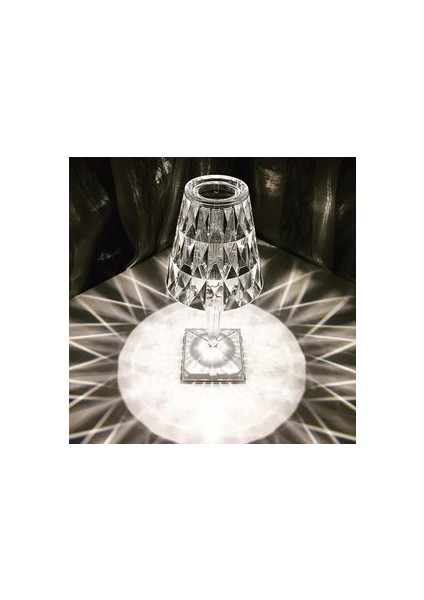 Kumandalı Dekoratif Şarjlı Abajur Kristal Masa Lambası Dokunmatik Romantik Akrilik LED Gece Lambası fırsatları