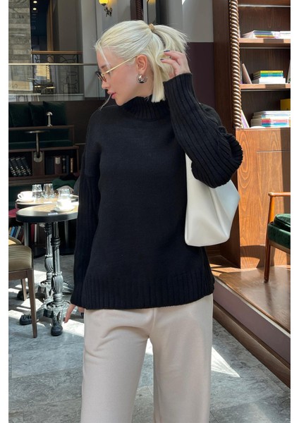 Siyah Yarım Balıkçı Yaka Fitil Detaylı Kadın Kazak MG2156 fırsatları