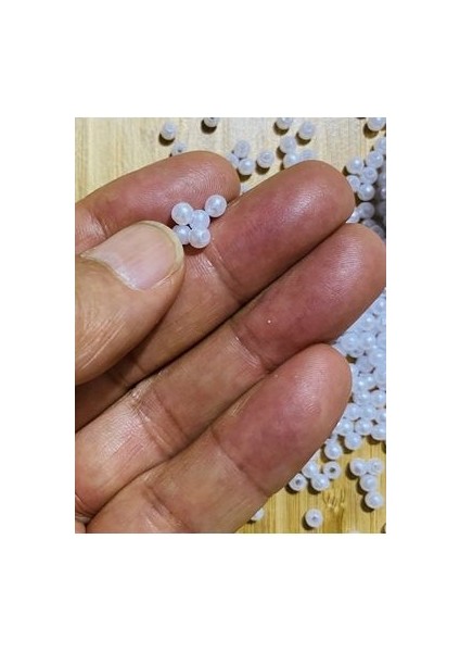 El Işleme Plastik Inci No:4. Paket Içeriği Tahmini 1000 Adet Civarıdır. 25GR. fırsatları