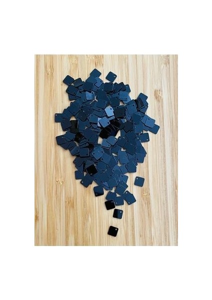 Oya,havlu,halay Mendili Yan Delikli Kare El Işleme Pul Siyah 8mm 20GR. Tahmini 680 Adet