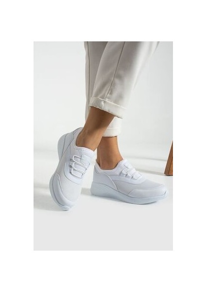Beyaz Anatomik Esnek Taban Slip-On Spor Ayakkabı Günlük Sneaker fiyatları