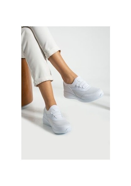 Beyaz Anatomik Esnek Taban Slip-On Spor Ayakkabı Günlük Sneaker modelleri