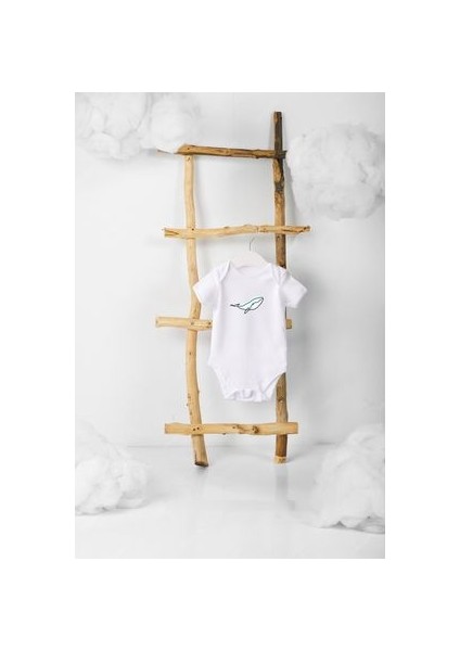 Kısa Kollu %100 Pamuklu Line Balina Tasarımlı Bebek Body Zıbın