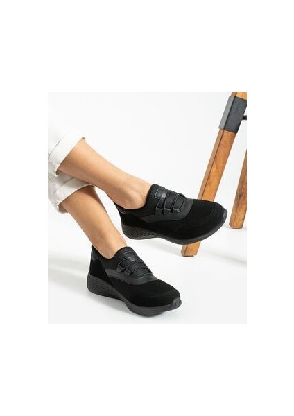 Siyah Anatomik Esnek Taban Slip-On Spor Ayakkabı Günlük Sneaker fırsatları
