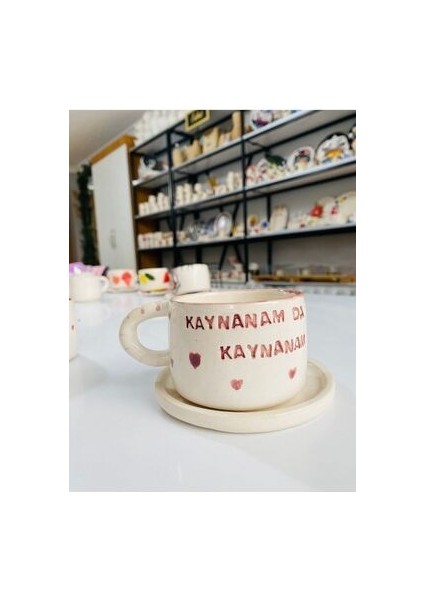 Kaynanam Da Kaynanam Yazılı Hediyelik El Yapımı Seramik Kahve Fincanı