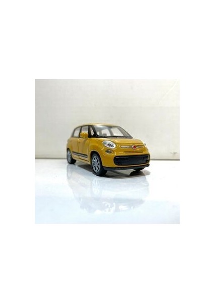 2013 Fiat 500L 1/36 Ölçek Welly Diecast Metal Model Araba Oyuncak Araba