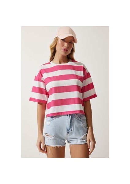 Bisiklet Yaka Çizgili Crop Örme T-Shirt Beyaz Pembe