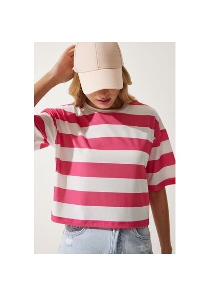 Bisiklet Yaka Çizgili Crop Örme T-Shirt Beyaz Pembe fiyatları