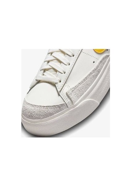 Blazer Low Platform Kadın Sneaker Ayakkabı DJ0292-111 fırsatları