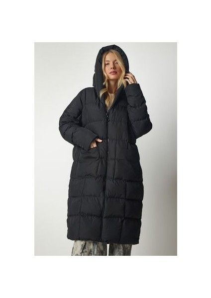 Kapüşonlu Oversize Uzun Şişme Kaban Siyah indirimleri