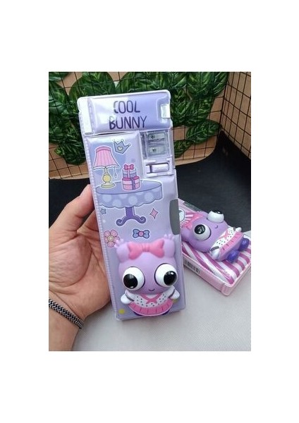 Sanrio Lüks Iki Kapaklı Gözleri Çıkan Oyuncaklı Kalemlik Kalem Traşlı Çok Amaçlı Kalem Kutusu 1 Adet fırsatları