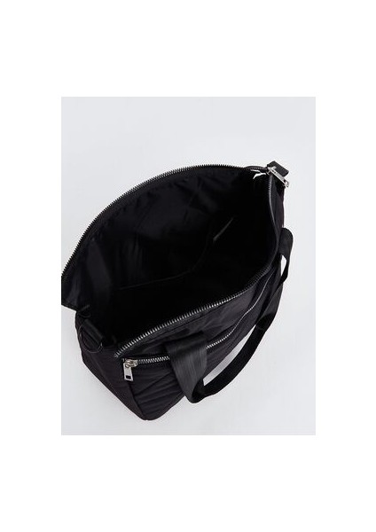 Çıkarılabilir Askılı Kadın Kol Çantası fırsatları