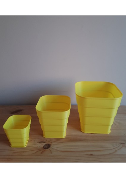 Kornet Saksı Kare Set (8-12-16 Cm) fırsatları