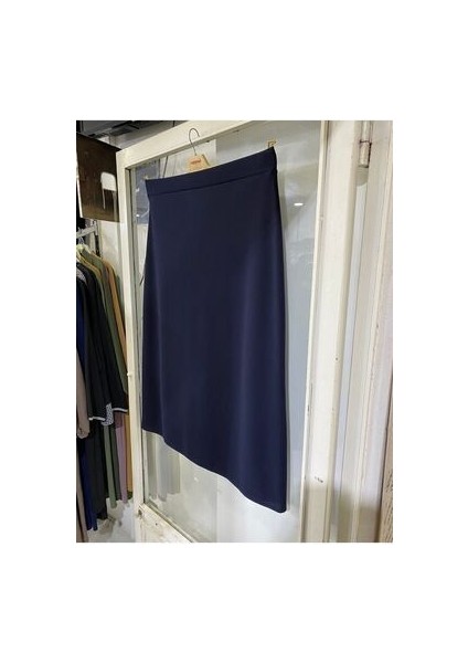 Kadın Tilbe Scuba Kalem Astarsız Lastikli Siyah Etek fiyatları