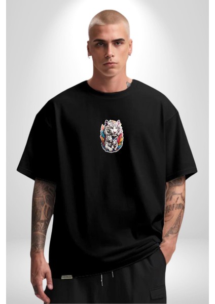 Beyaz Kaplan Ailesi Renkli Tüyler Siyah Oversize Kadın Erkek Ön Orta Minimal Baskılı T-Shirt modelleri